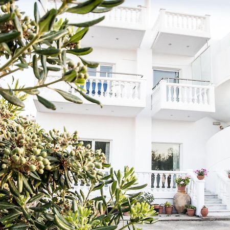 Papidakis Studios Agia Marina Exteriör bild
